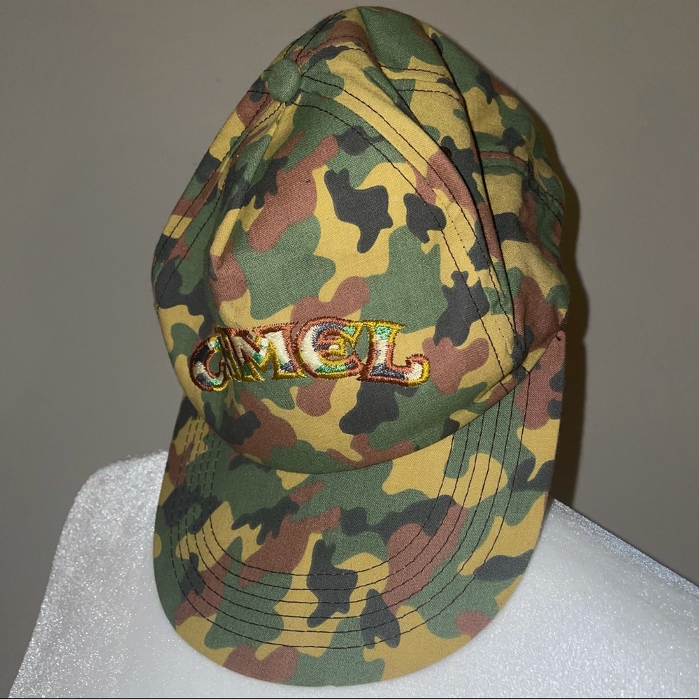 Men’s Camel Camo SnapBack adjustable